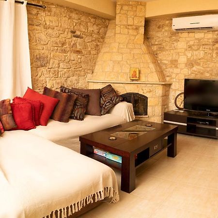Salamiou Stone House Villa Пафос Екстериор снимка